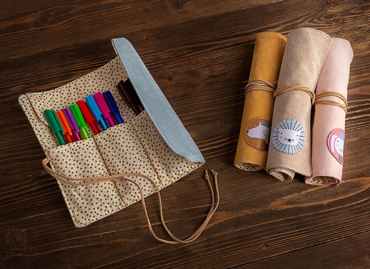 جامدادی رولی Glad