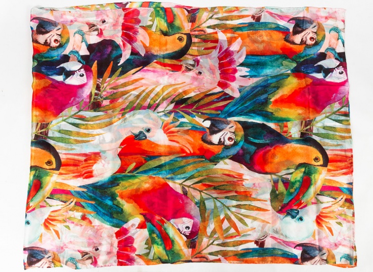 شال ساتن ابریشم دست دوز