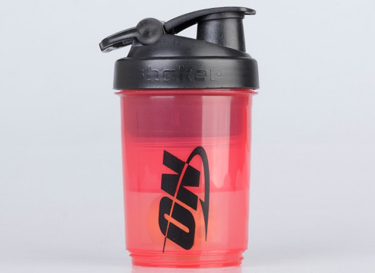 شیکر ورزشی سه تکه طرح ON