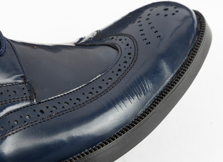 کفش چرمی مردانه Metallica