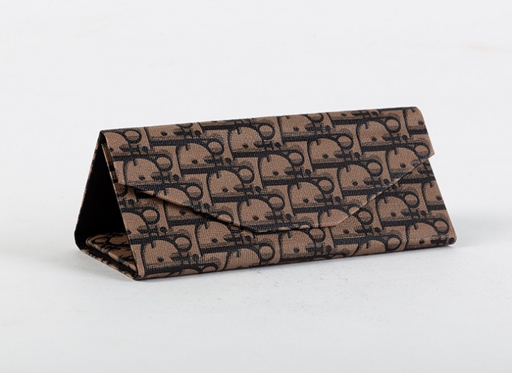 کیف عینک مثلثی مدل تاشو