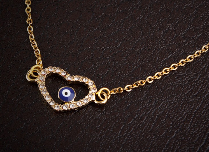 پابند نگین دار