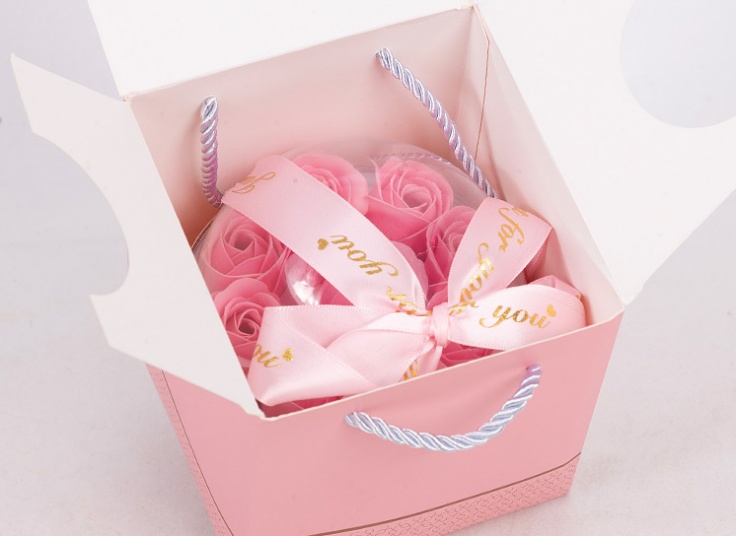 باکس گل کادوئی