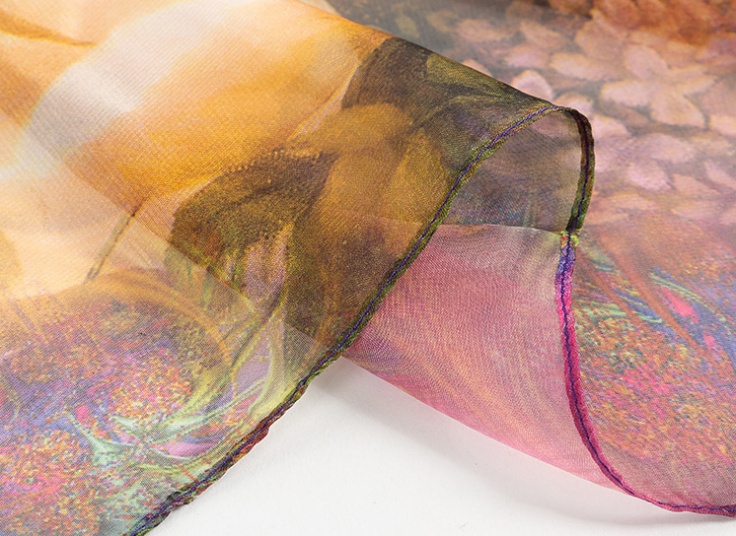 روسری حریر گلدار