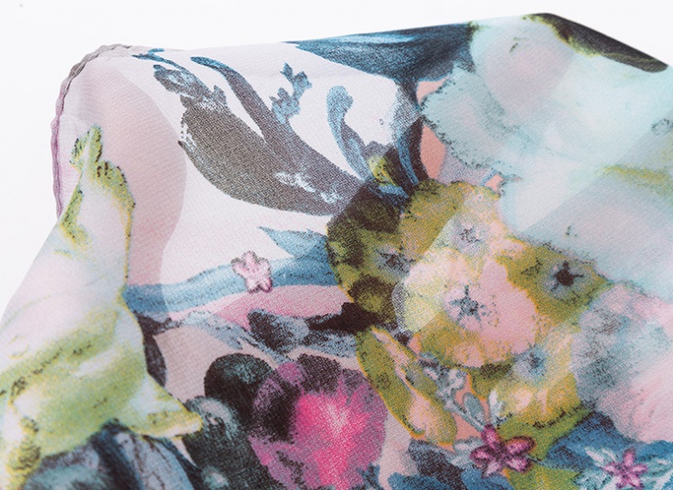 روسری چاپی طرح گل