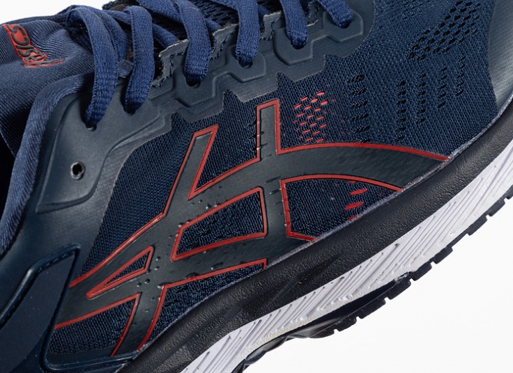 کتانی مردانه asics مدل 5890