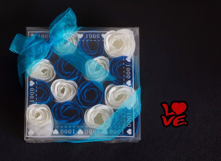 گل صابونی عطر Love