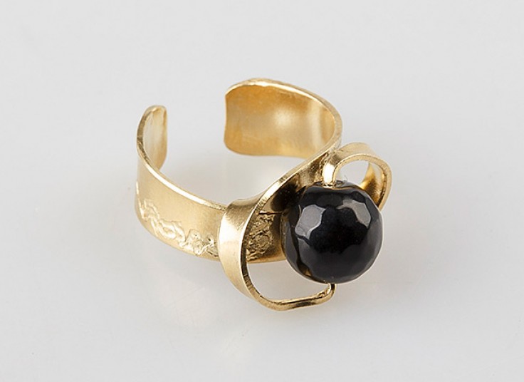 انگشتر ماه تولد