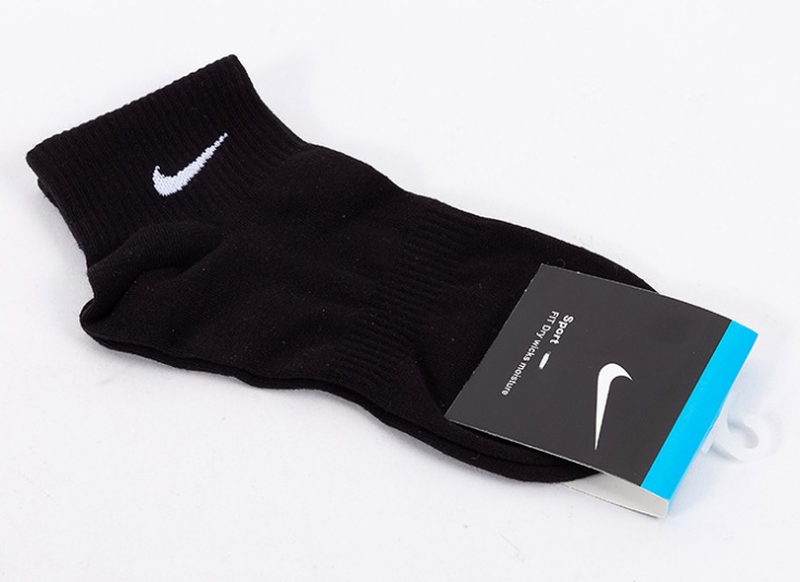 جوراب اسپرت طرح NIKE