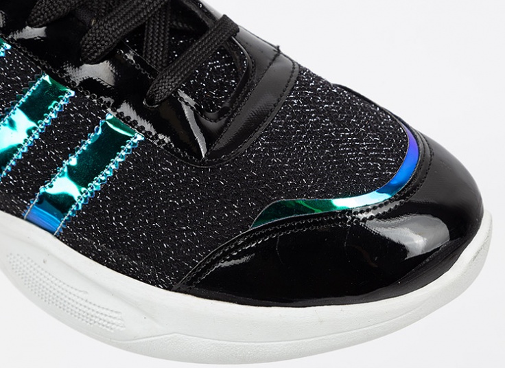 کتانی زنانه هولوگرامی