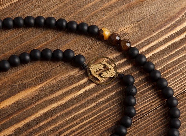 گردنبند سنگی ماه تولد