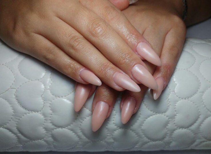 انواع طراحی ناخن ونوس دیانا