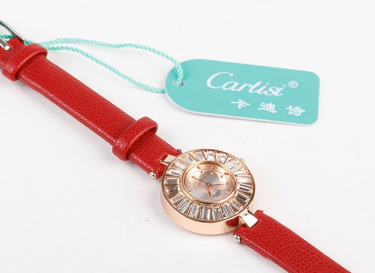 ساعت مچی نگین دار Cartisi