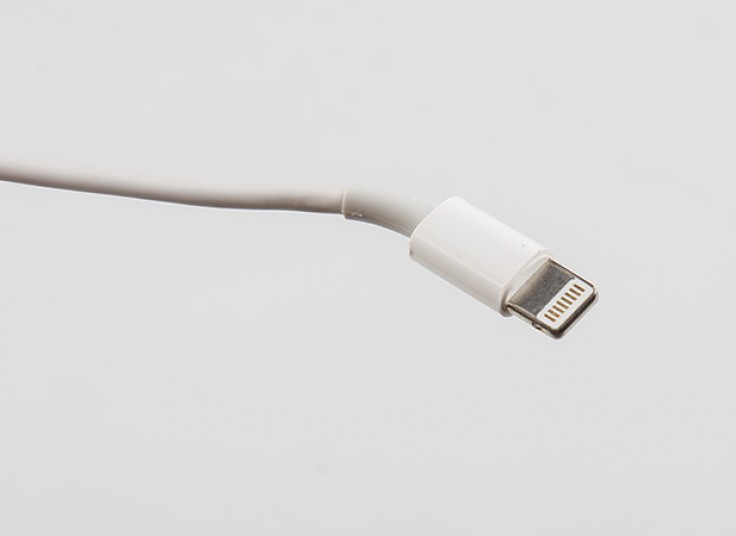شارژر فندکی با خروجی USB