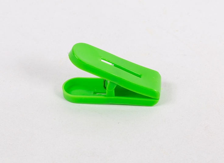 گیره پلاستیکی لباس Janan plast