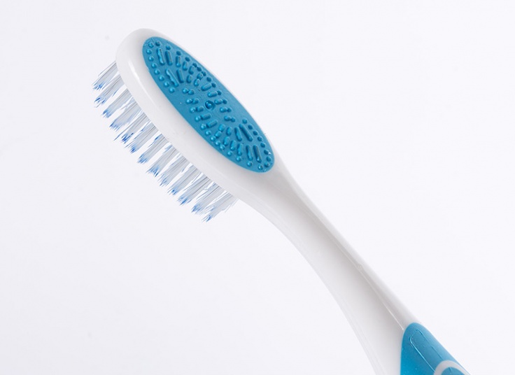 ست کامل مسواک و نخ دندان Confident