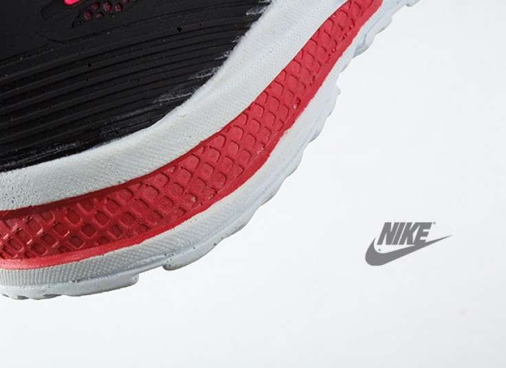 کفش ورزشی NIKE