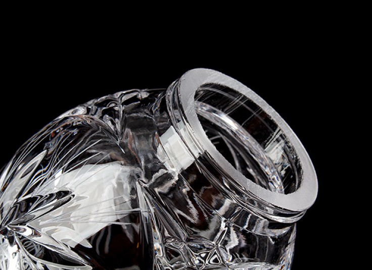 شمعدان خورشیدی لاله