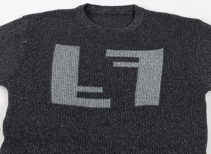 پلیورمردانه طرح FENDI