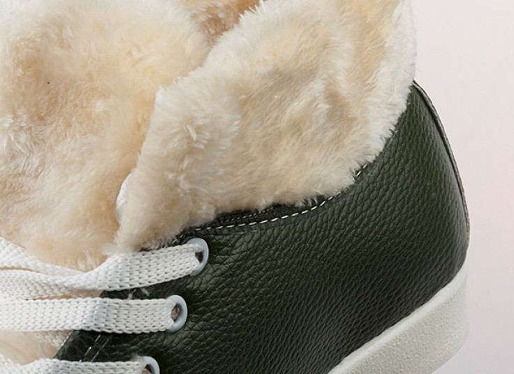 کفش خزدار زنانه