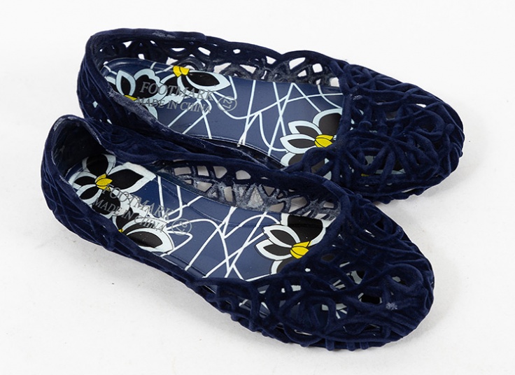 کفش دخترانه روفرشی مخملی