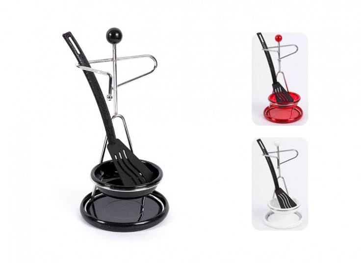 زیر قاشقی کنار گاز