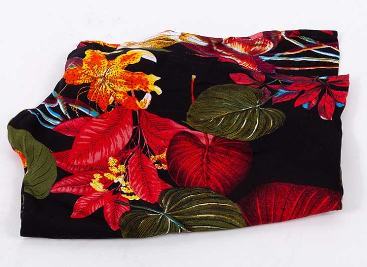 شلوارک طرحدار زنانه