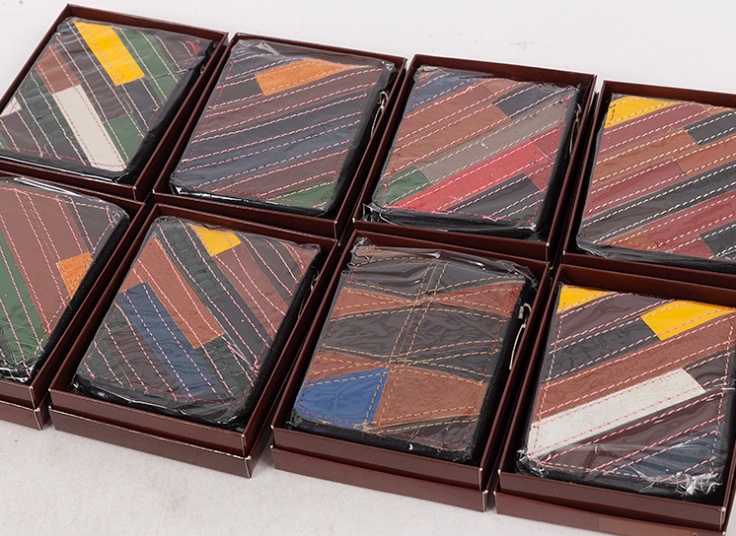 جاکارتی تکه دوزی چرم