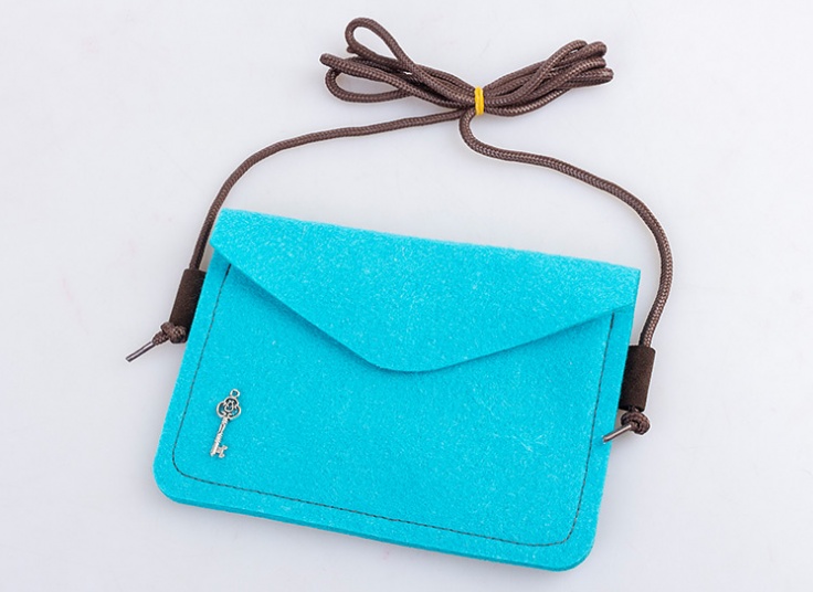 کیف کج نمدی