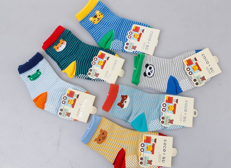 جوراب طرحدار بچگانه COCO BU