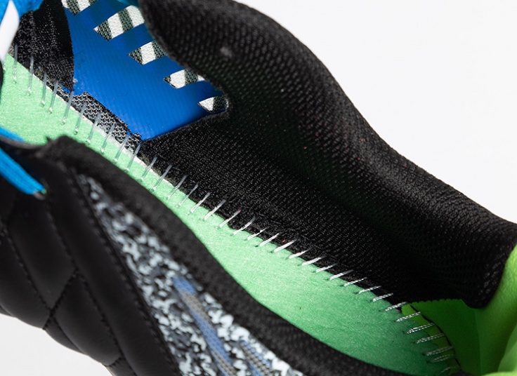 کتانی سالنی Nike LunarGato II 