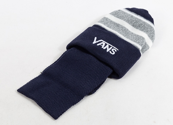 ست شال و کلاه بچگانه Champion