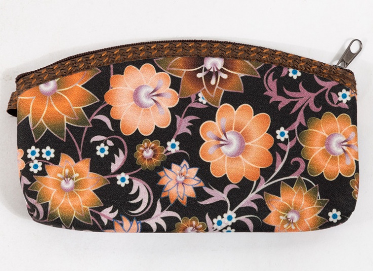 کیف لوازم آرایش طرحدار