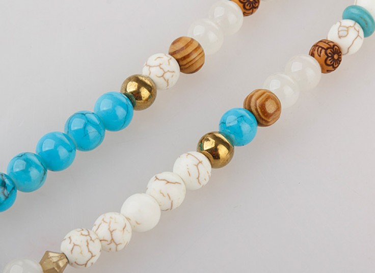 گردنبند رو مانتویی