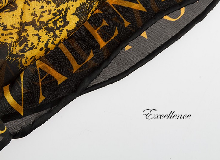 روسری VALENTINO