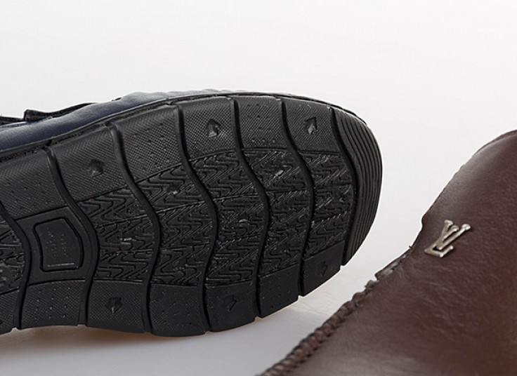 کفش کالج LouisVuitton