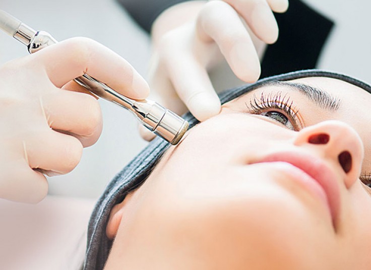 میکرودرم مرکز لیانا