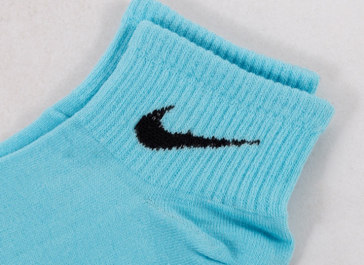 جوراب مچی طرح نایک TAJ