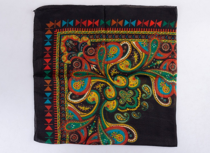 روسری نخی LAMIA