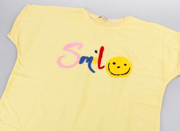 تیشرت طرح برجسته زنانه Madook