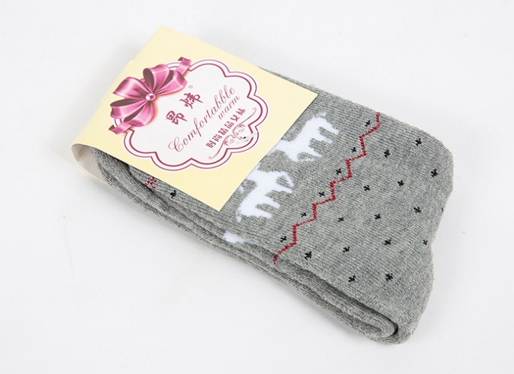 جوراب زمستانی زنانه