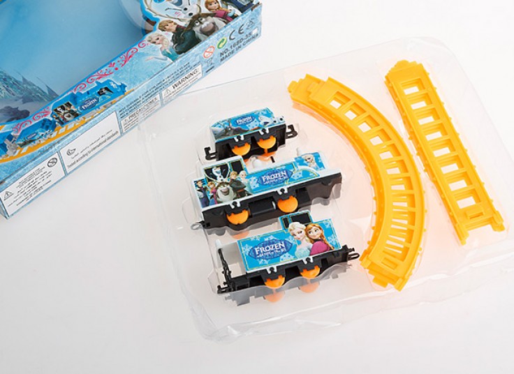 قطار اسباب بازی Doraemon