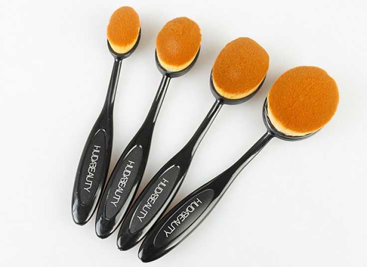 براش حرفه ای Huda Beauty