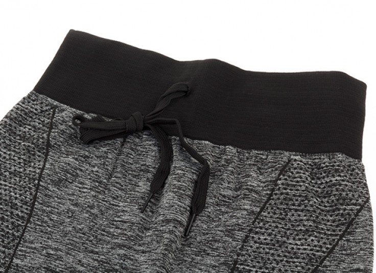 لگ ورزشی توکرکی Lyris