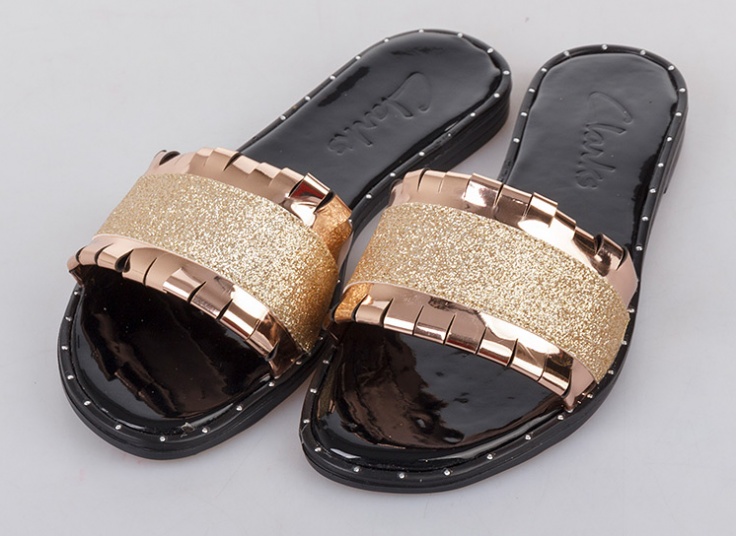 صندل زنانه طرح Clarks