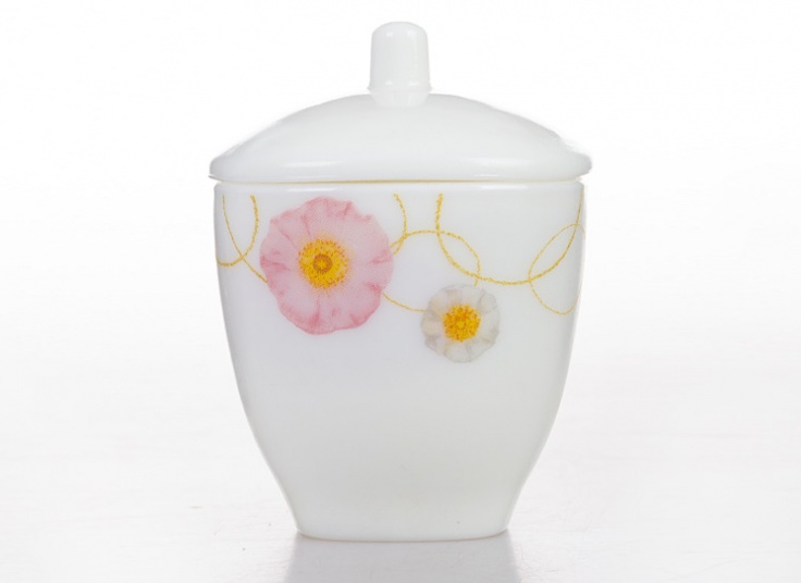 قندان Megan Opal