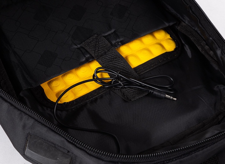 کوله پشتی طرح CAT مدل Music Edition