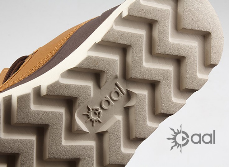 بوت خیابانی زنانه و مردانه AAL