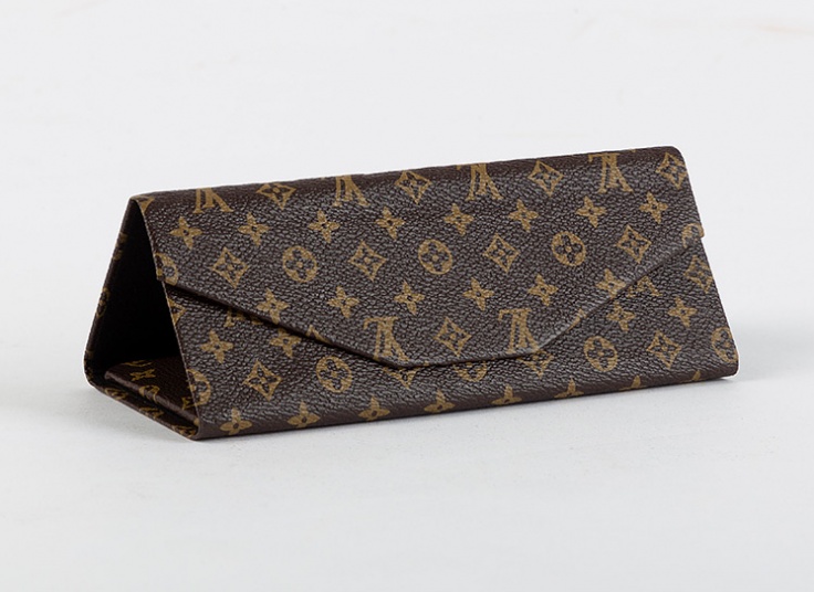 کیف عینک مثلثی مدل تاشو