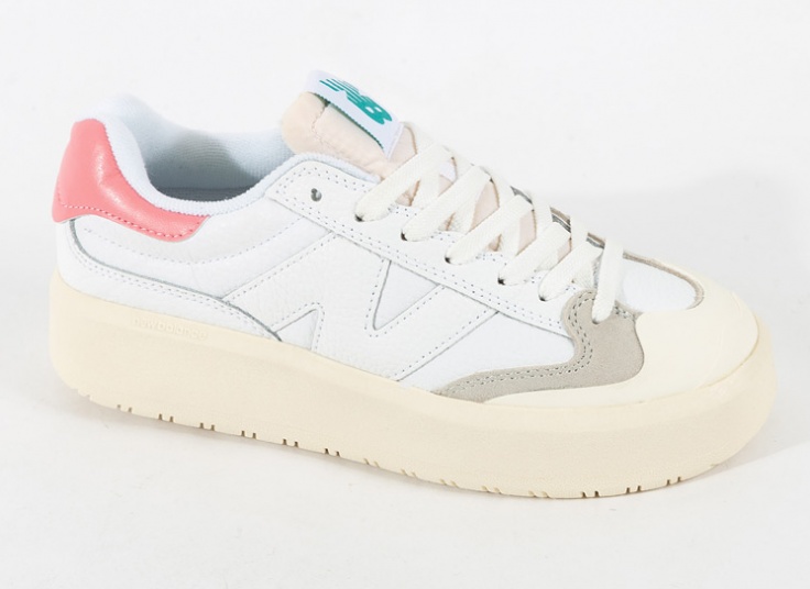 کتانی زنانه New Balance مدل CT302